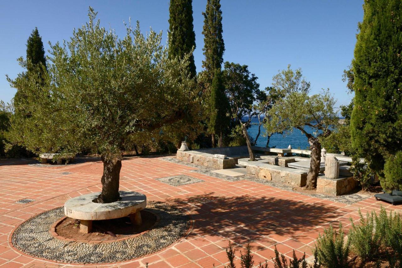 Patrick & Joan Leigh Fermor House Bed & Breakfast Kardamyli Exterior photo