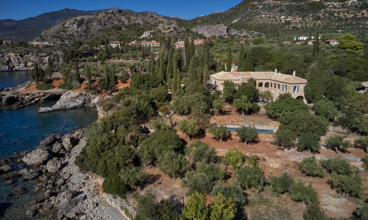 Patrick & Joan Leigh Fermor House Bed & Breakfast Kardamyli Exterior photo