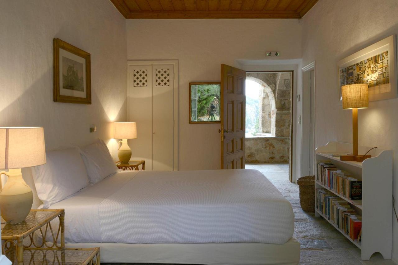 Patrick & Joan Leigh Fermor House Bed & Breakfast Kardamyli Exterior photo